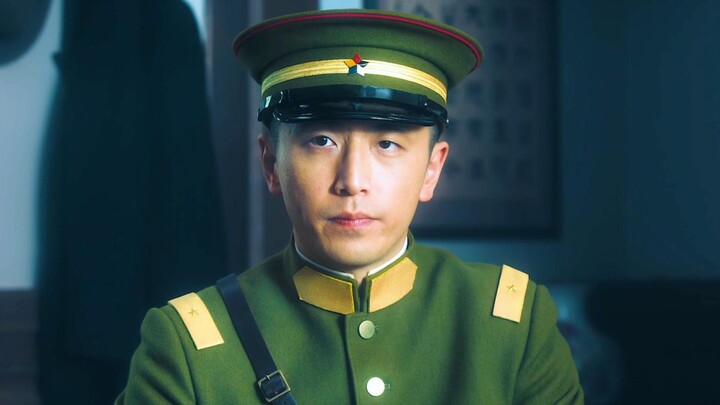 มีแค่ฉันคนเดียวที่อยากรู้ว่าครูใหญ่ลุกขึ้นมาได้ยังไงเหรอ?