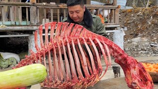 Simply use the whole cow skeleton to make some beef bone soup for your friends!