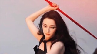 Lembing di balik layar majalah Reba! Garis otot ini hanyalah seorang prajurit lembing wanita