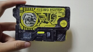 Turning the Dining Card into Kamen Rider Zero-One Key