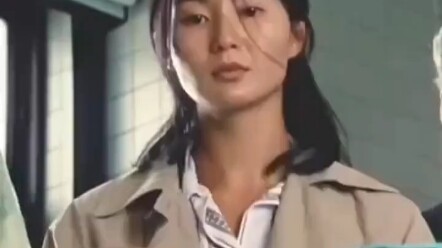 Kesalahan lucu yang tak terduga justru menjadi adegan ikonik.