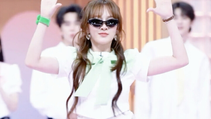 The most stunning revenge dance ever! I’m telling you—honestly, you have no idea how much I’ve been 