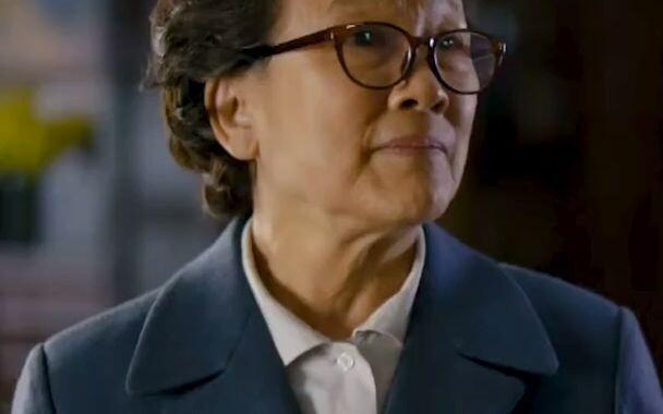 女婿传出绯闻，退休丈母娘上演教科书式对话！句句彰显智慧！不愧是全剧最聪明的女人！