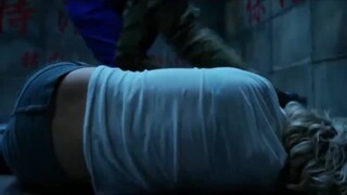 หญิงงามถูกคุมขัง