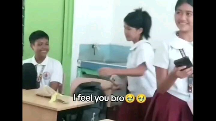 nakakainis yong babae