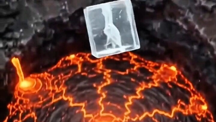 What happens when PURE LAVA meets a giant block of ICE? 🌋🧊 The reaction was unreal! Watch till the