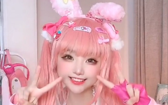 Super cute and adorable beautiful girls are here again—whom do you like the most?