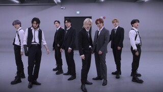 【Stray Kids】 Video Latihan Menari “S-Class” (Suit ver.)