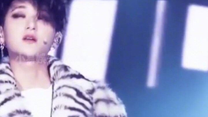 Some artists who are still alive yet already missed—Huang Zitao really is handsome!
