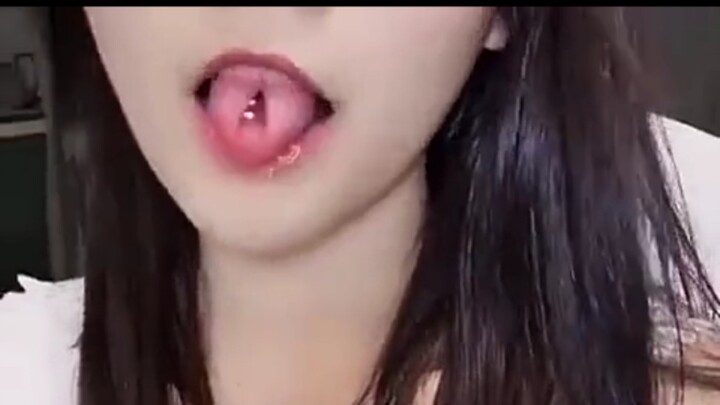 你们的舌头可以这样吗