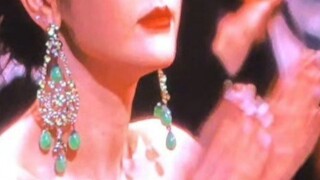 Còn gì say hơn rượu là...