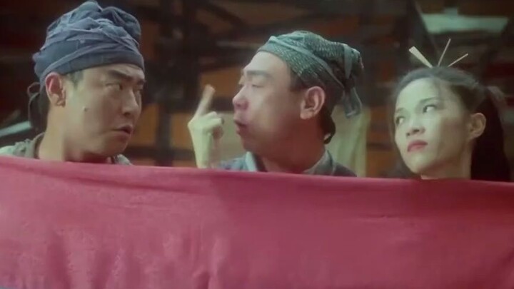 Old Wang next door is really arrogant—bringing a cotton quilt right to our doorstep is just too braz