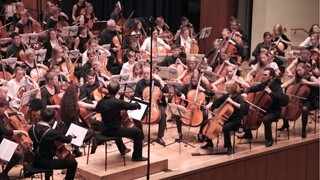 [Music]Orkestra Menakjubkan Dari 120 Buah Cello