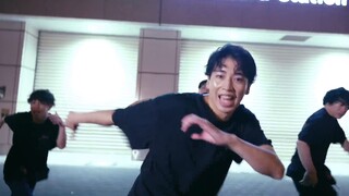 Chúc mừng sinh nhật Genshin Impact! Các otaku Nhật Bản khiêu vũ trên đường phố Akihabara vào ban đêm! HoYoFair2022 [RAB]