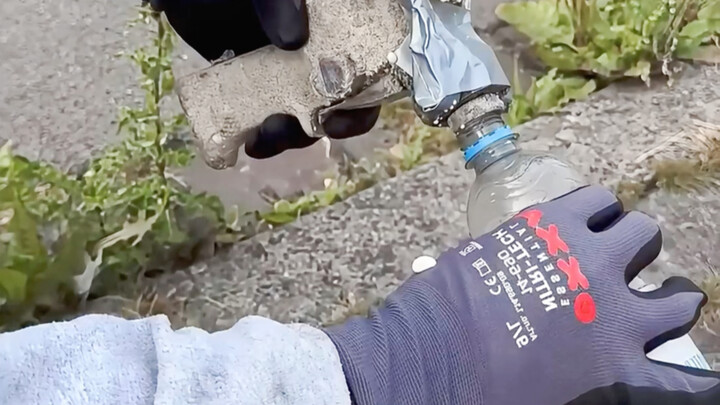 用泡沫手雷炸好兄弟，他应该不会生气吧