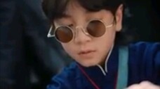 6. The little one cured the sickly CEO with one move and became the family’s favorite.