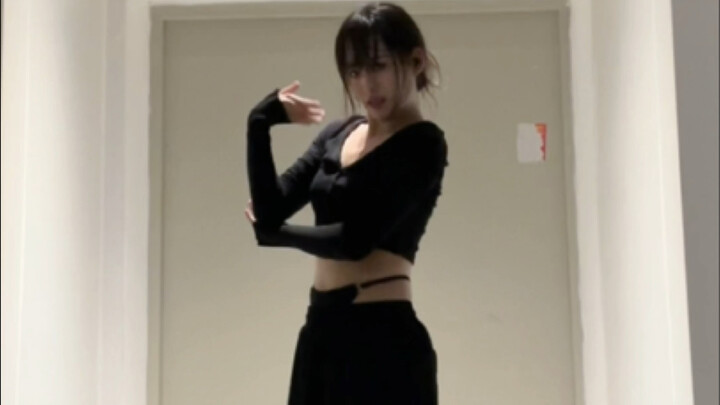 XG's performance is unbelievably cool... UNDEFEATED half-song dance cover