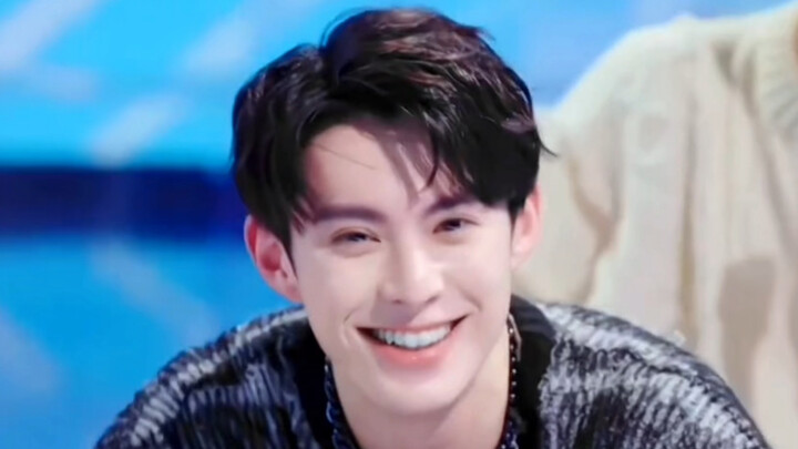 [Wang Hedi] Collection of 40 Smiles (1.0) - The bracket smile on the river embankment is so lethal