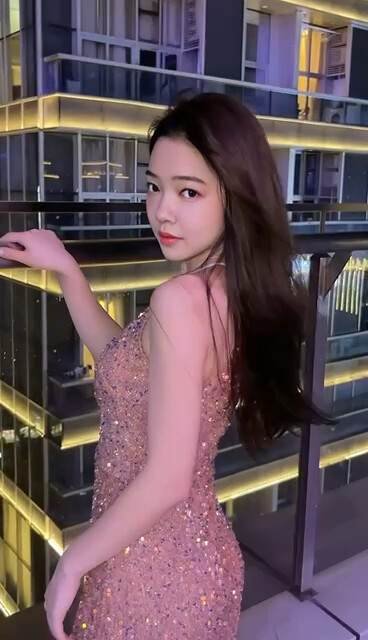 My wife says she took this photo when she was 23, so I slapped her twice right back—pure eye-bleach 