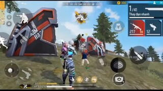 Cầm shotgun là phải  bắn như con hổ
