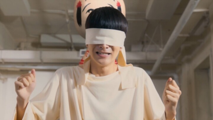 Only by guessing the puppet’s name can you be punished—a psychological thriller