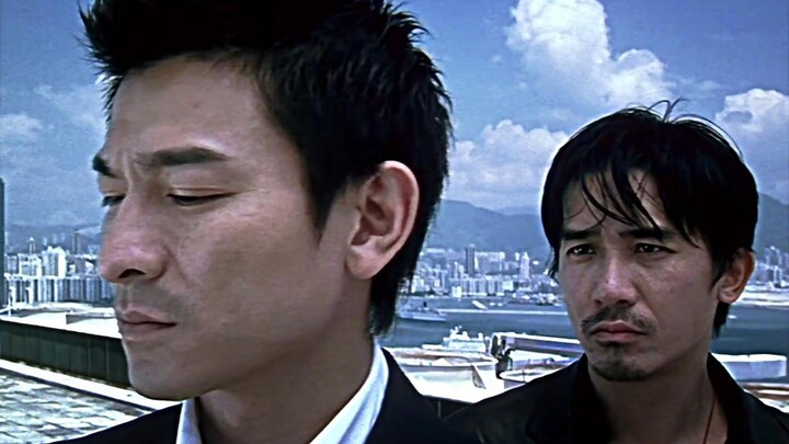 “ฮวาจื่อ คุณขึ้นมาอาบแดดเหรอ?”