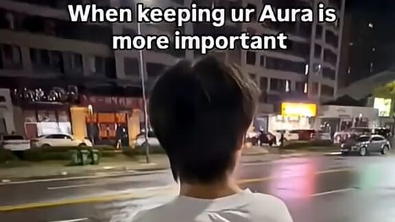 when keeping your aura is more important 🤣 #trending #funny #viral #funnyvideo