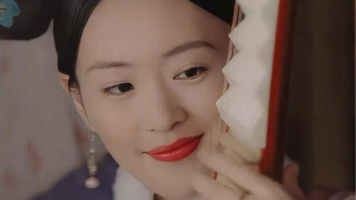 Xiyue truly is a dim-witted beauty; when the little pipa sprite vies for her favor, she still thinks
