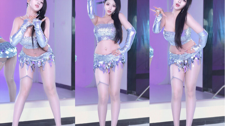 "Excuse me - AOA" I don't know, but anyway my figure is very shapely.