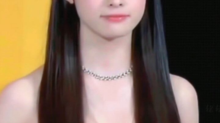 ที่แท้เมื่ออยู่ต่อหน้าความเป็นสาวบริสุทธิ์แบบสุดขั้ว ไฮยาลูรอนและรกแกะก็ช่างไร้ค่าเสียจริง!