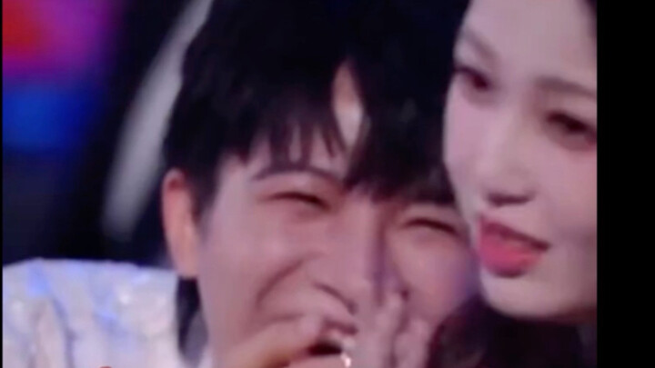 Zhou Shen, dewa reaction di dunia hiburan Tiongkok! Langsung fangirling Yu Zuo dan Zhong Xin di depa