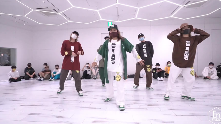 【RieNa】教科书级别的Flow编排啊！RieHata携QueenMe超炸WorkShop. 编舞Chris Brown 热单 Wall To Wall