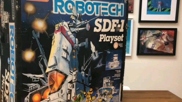 Robotech Macross, gold-level collectible toys. . . .