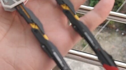 财喵喵强袭自由高达