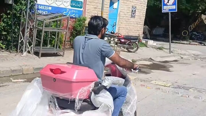 three wheel electric scooter delivery by NOMAN BROTHERS CIRCULAR ROAD WARIS KHAN RAWALPINDI