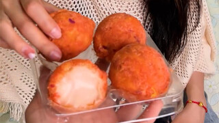 #Bánh bông lan nhân thịt xé phay chảy xô không ai tự dưng nổi giận cả, bạn hiểu chưa? #Đồ ăn ngon nh