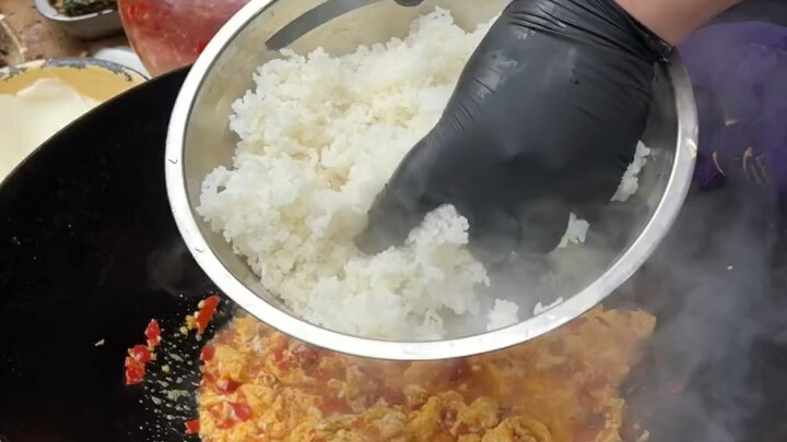 แบบนี้ฉันกินได้ทั้งหม้อเลย