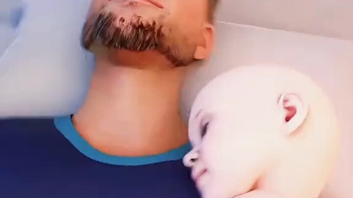 Và em bé đã ngủ rồi