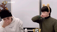 【Seventeen】灿:也没人告诉我这耳朵会响啊!!