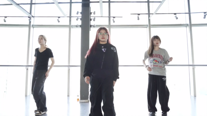 صف لوسيان، الفيلم الروائي الذي طلبته موجود هنا