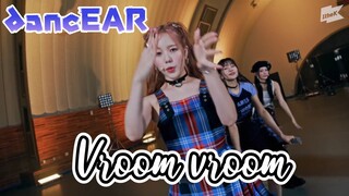 Vroom vroom (dancEAR) - Weeekly