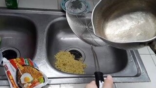 Kumpulan Meme Absurd yang saya temukan di Dekat Dapur (31)