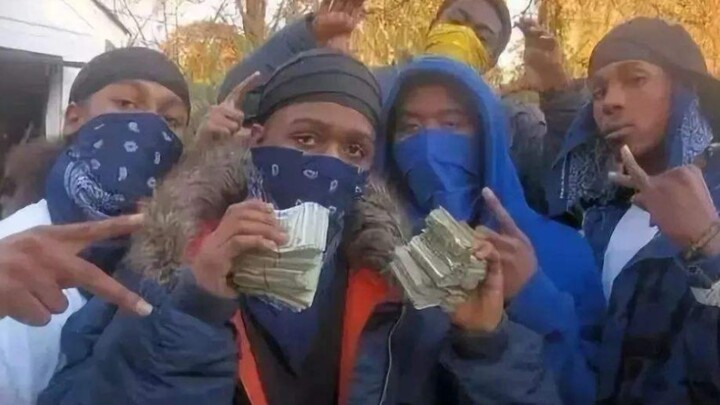 『Ai ngông cuồng hơn?』 Crip walk trường cũ vs Crip walk trường mới #Đấu nhảy#Blue Face#Khiếm khuyết#C