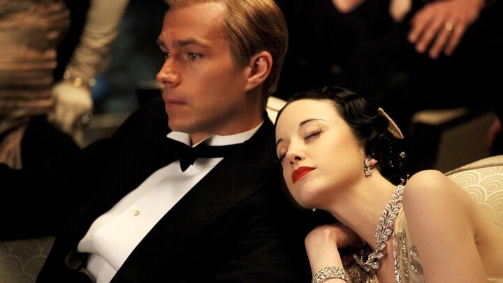 Chúng ta bên nhau có lẽ đủ mạnh mẽ để chống lại thế giới nghiệt ngã này, lần đầu tiên cảm thấy hai c