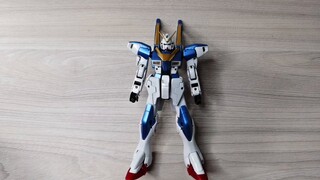 [Animasi Stop Motion] Deformasi Gundam V2ab menunjukkan versi kartu MG
