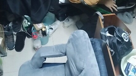 那天室友突然抬头和我说，自己想开了一些事…