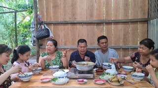 Những Ngày Đầu Mùa Mưa Cả Làng Quê Tôi Nhà Nào Cũng Ưa Thích Món Này | TKQ & Family T984