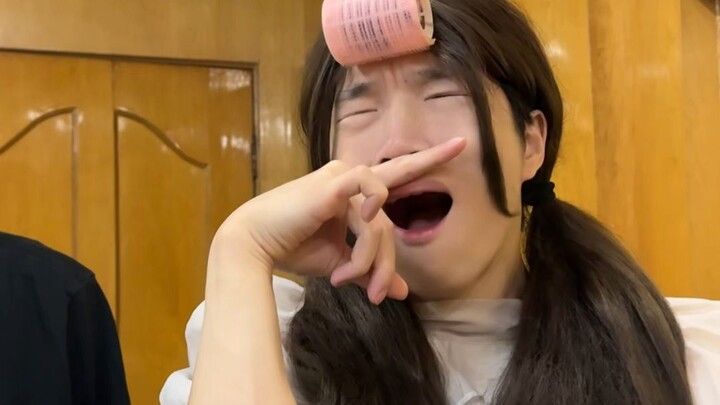 After hearing that Linlin was living under someone else’s roof and suffering injustice, her friends 