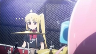 假如波奇酱没练琴be like：