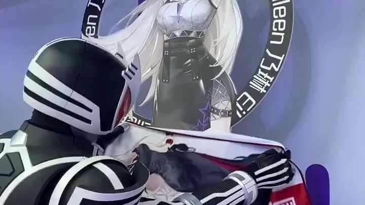 Even in PICO, Nailin's thighs should not catch cold.